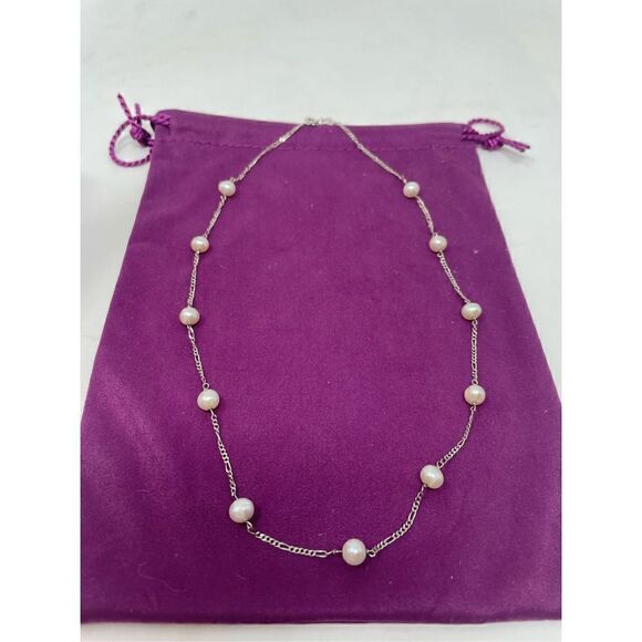 Vintage Sterling Silver Freshwater Pearl Dainty necklace 16” - Picture 3 of 5